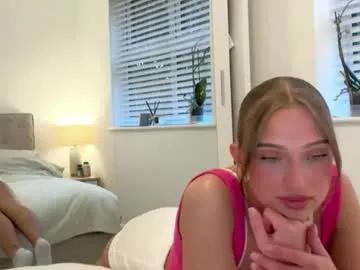 rosebella_ on Chaturbate