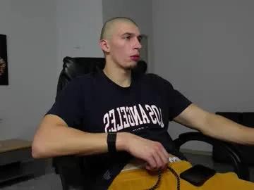 ryan_dozer on Chaturbate