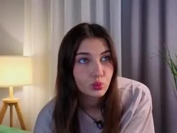 sandili — Goal: MASH TITS Hi all! I'm Isabela! Let's chat and play ! #New #skinny #cute #18 #shy [22 tokens remaining]