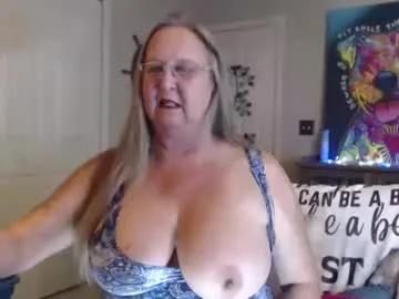 sassybeaver — cum hang for awhile! #mature #private #milf #bigboobs