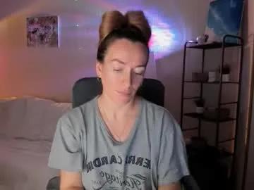 save_the_qween on Chaturbate