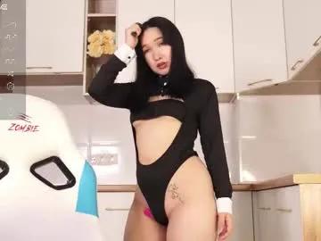 scamelia on Chaturbate