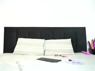 scarlethsaenz_ — GOAL: Full Naked [100 tokens remaining] Welcome to my room!  #latina #young #skinny  #petitegirl #pvtopen