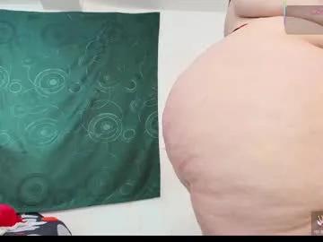 sexy_curvi on Chaturbate