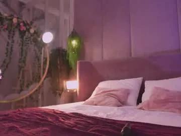 smiley_mia_ — do u like luxury? <3 - Goal: doggy tease [74 tokens left] #bbw #curvy #teen #bigass #nylon