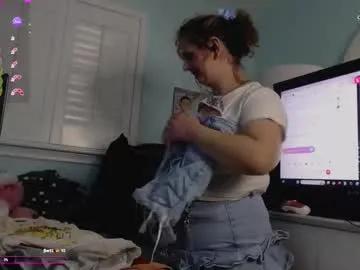 starsaturn — slumber party GOON SHOW! - Goal: shirt off! [100 tokens left] #chubby #ftm #bigboobs #bigass #hairy