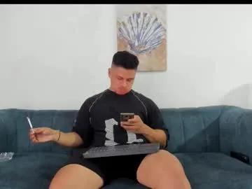 straight__friends on Chaturbate