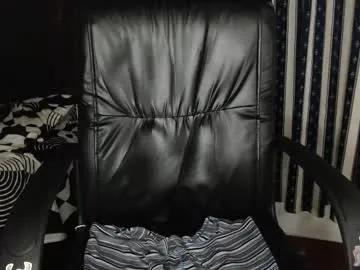 taylor__06 — CUM IN MY HAIR!! pvt open #bigcock #latino #cum #hairy #uncut [500 tokens remaining]