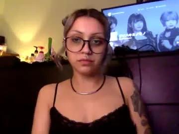 theeking_venus on Chaturbate 