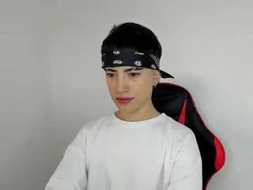 thiago_dv on Chaturbate