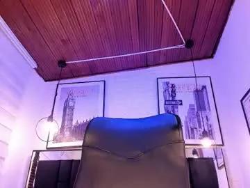 tylla_ on Chaturbate