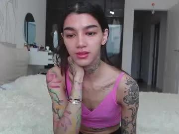 vinkitinkii — flash boobs #tattoo #skinny #lovense [332 tokens remaining]