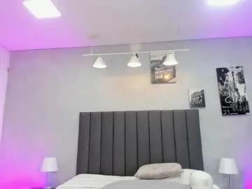 violet_and_myers on Chaturbate