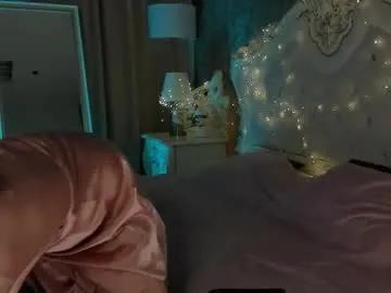 violetferguson on Chaturbate