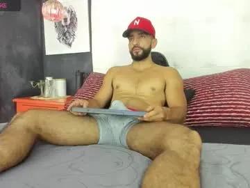 yiyo10_ on Chaturbate 