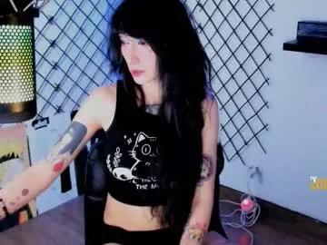 yoshino_san on Chaturbate