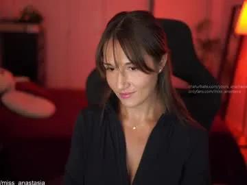 yours_anastasia on Chaturbate