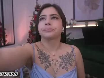 zoee_cruz on Chaturbate