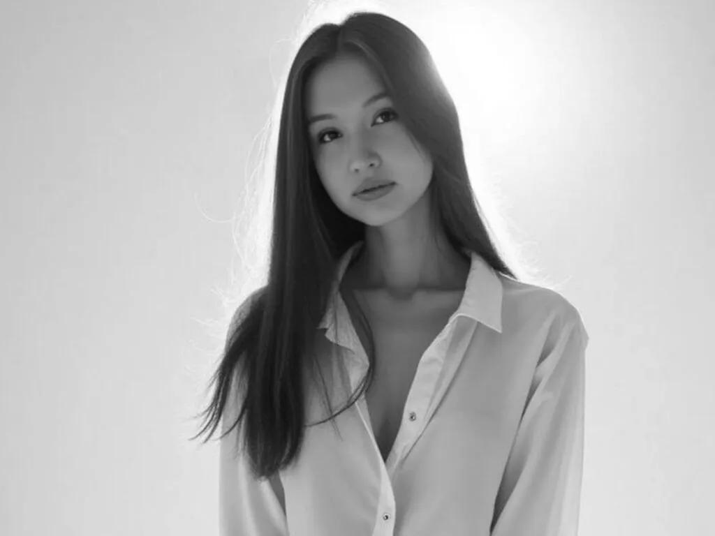 AstridManning's avatar