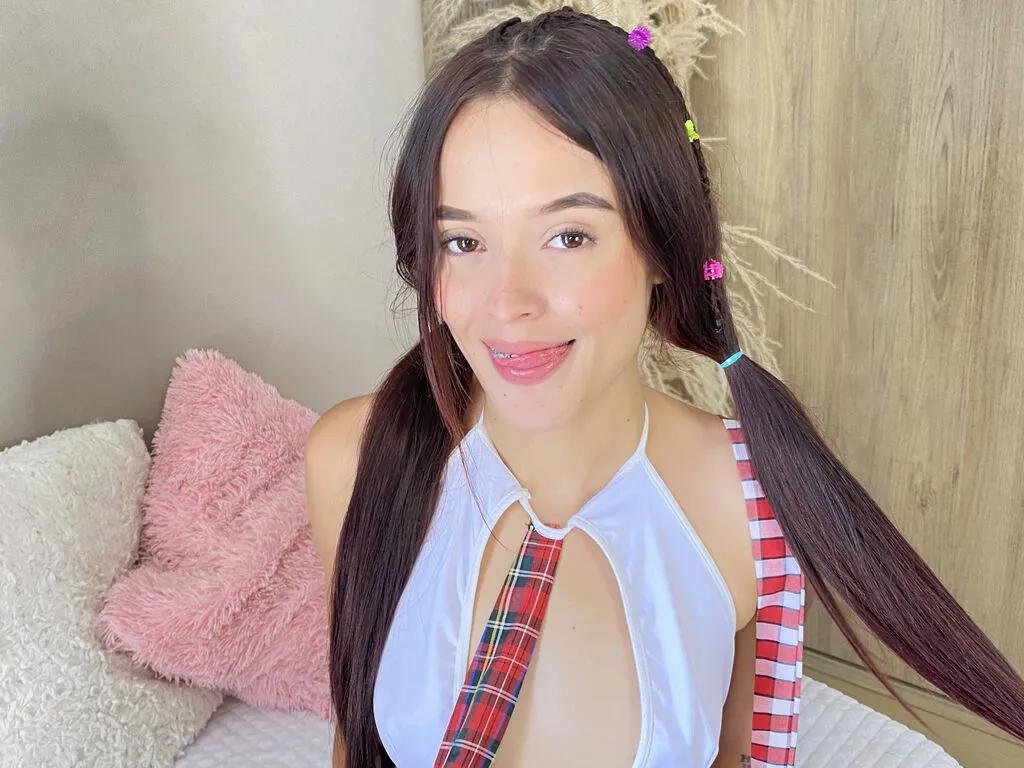 EmilyDiluca's avatar